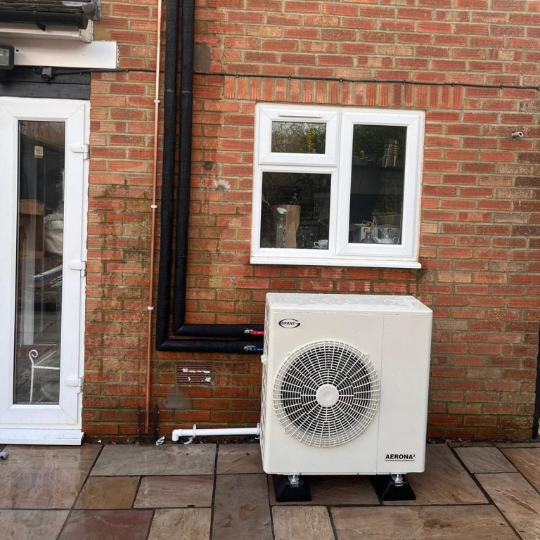 Air source heat pump installation 